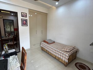 Bedroom in 3 BHK Apartment at Shiva Motia Huys, Pir Machalla – for Sale