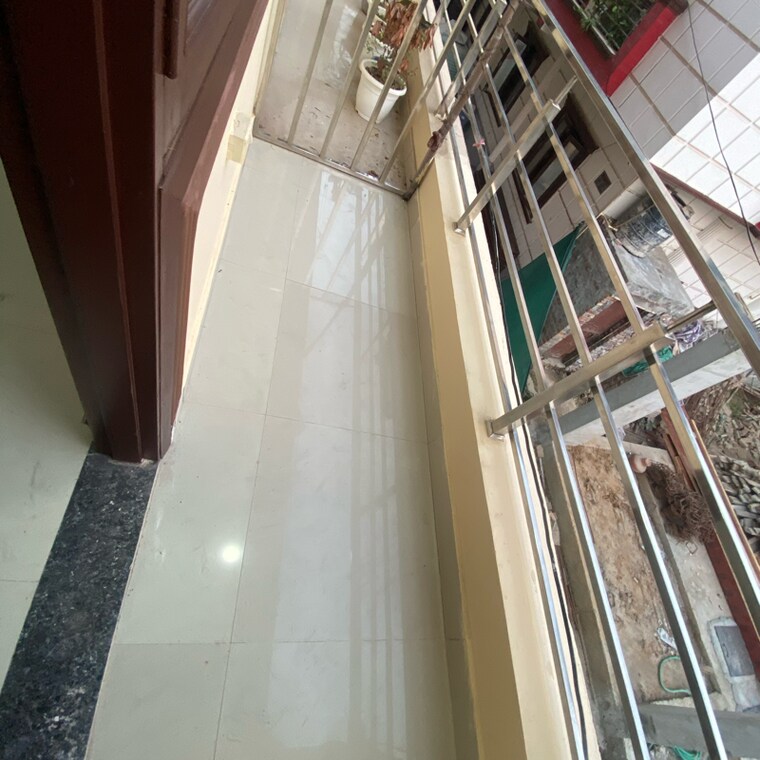Balcony, chattarpur 1 Bedroom 650 Sq.Ft. Builder Floor In Chattarpur Delhi 9474334