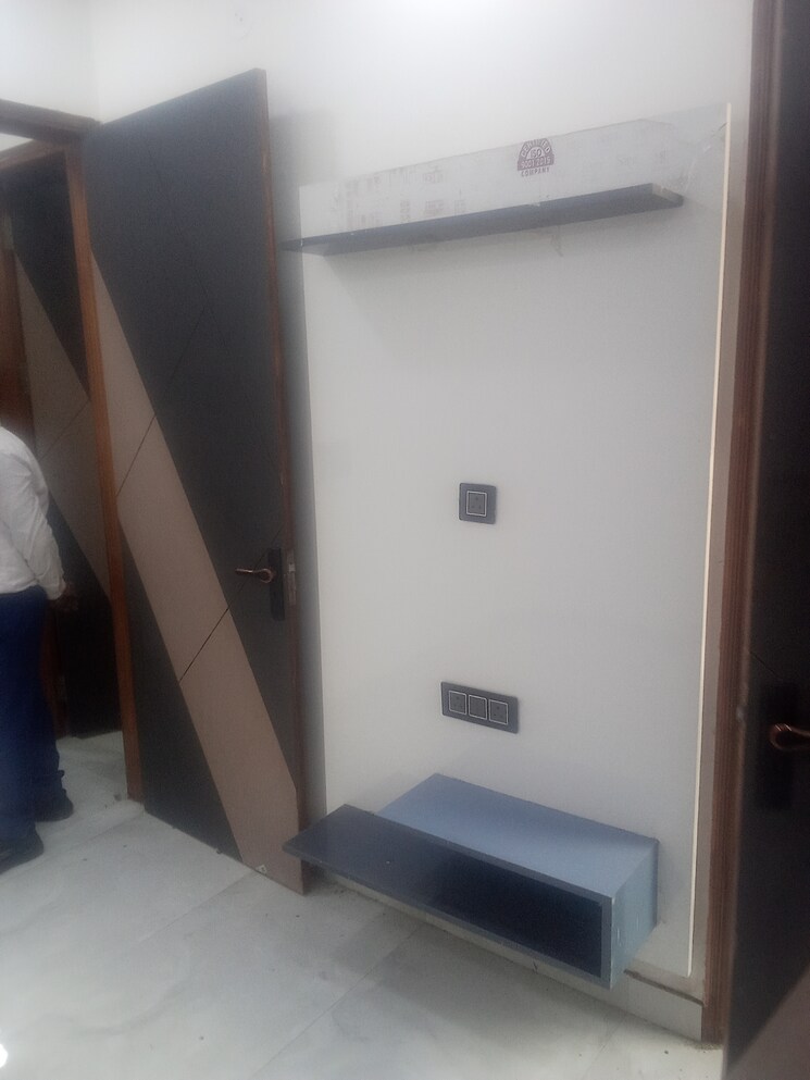 Bathroom, rohini sector 24 2 Bedroom 600 Sq.Ft. Builder Floor In Rohini Sector 24 Delhi 9474330