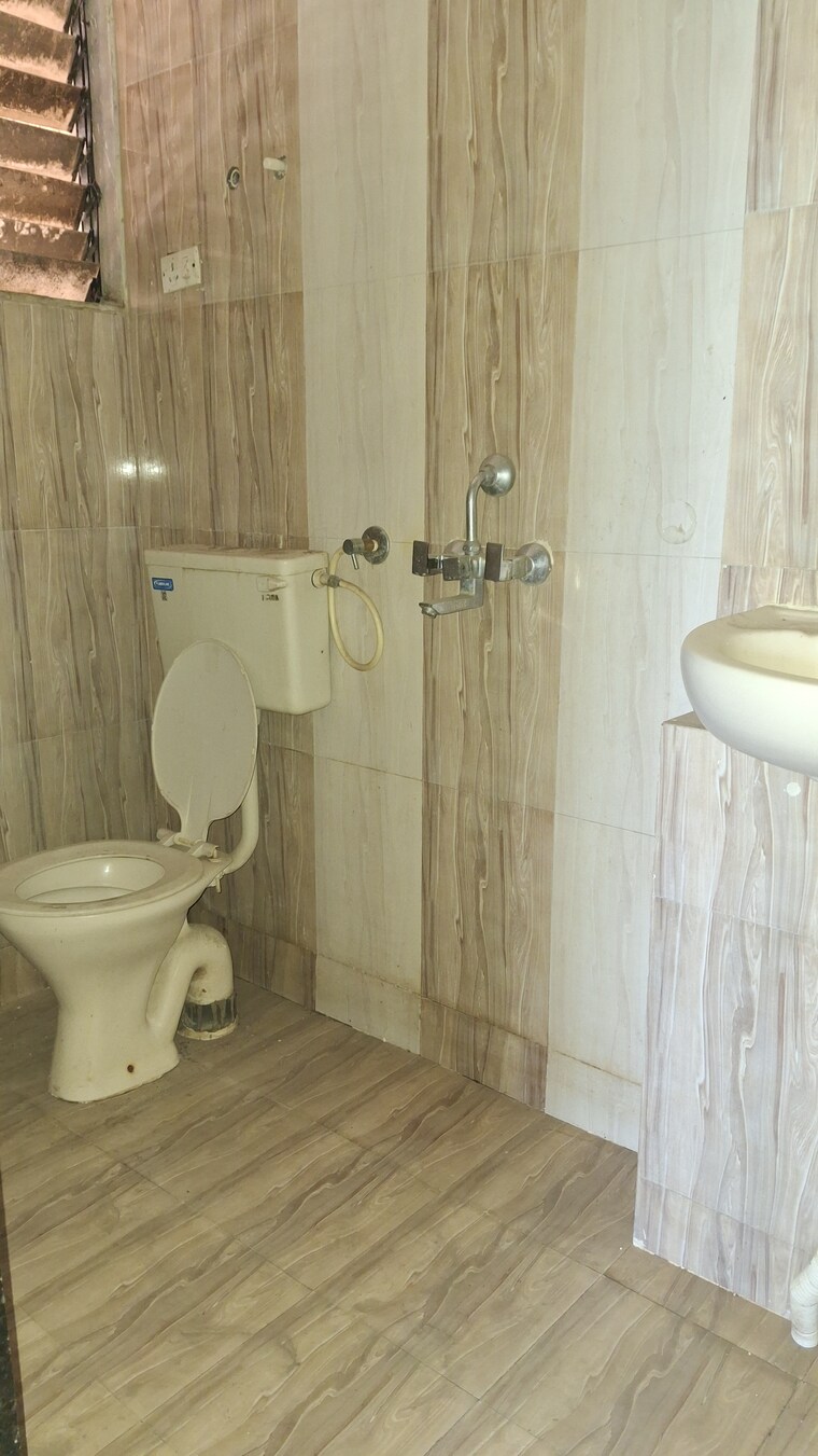 Bathroom, swastik-bhima 2 Bedroom 1100 Sq.Ft. Apartment In Ulwe Navi Mumbai 9474360