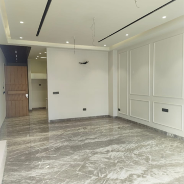 Room in 3 BHK Builder Floor at Vikas Puri – for Sale