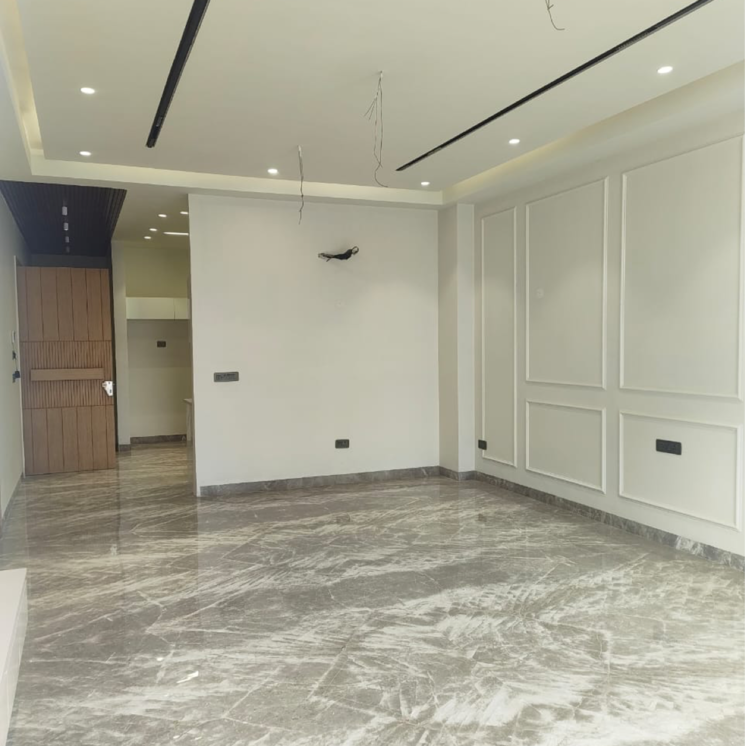 Room, vikas puri 3 Bedroom 200 Sq.Yd. Builder Floor In Vikas Puri Delhi 9474447