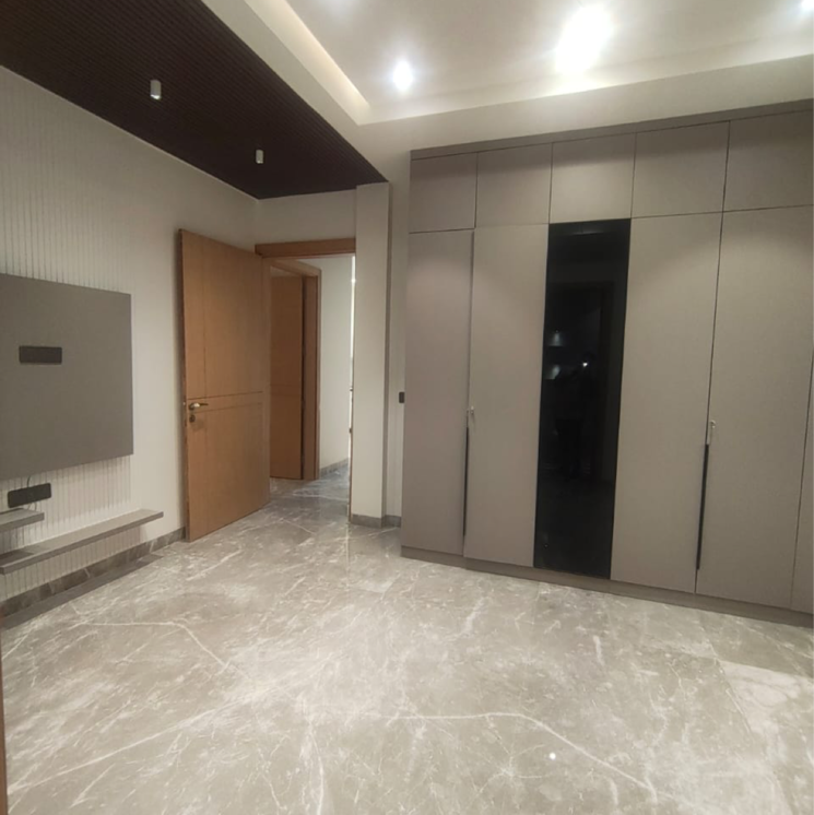 Room, vikas puri 3 Bedroom 200 Sq.Yd. Builder Floor In Vikas Puri Delhi 9474447