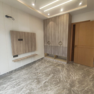 Room in 3 BHK Builder Floor at Vikas Puri – for Sale