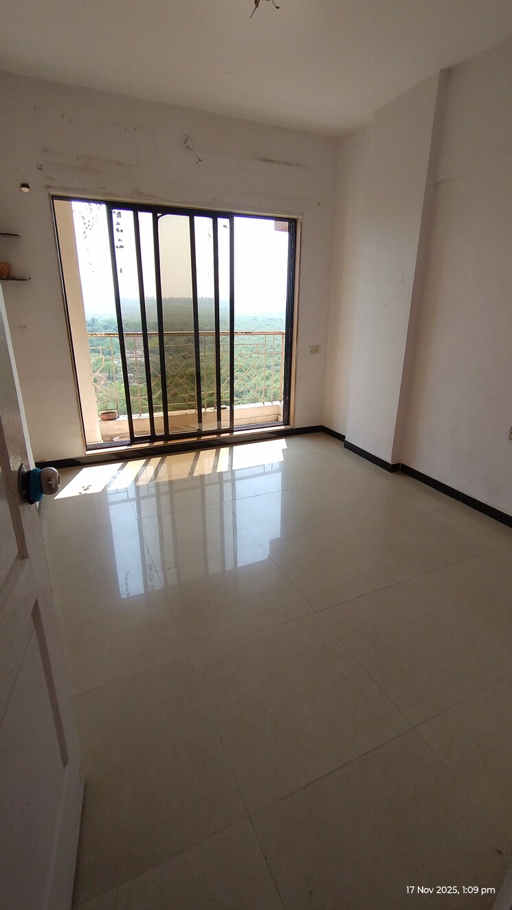 Bedroom, kandivali west 1 Bedroom 580 Sq.Ft. Apartment In Kandivali West Mumbai 9474375