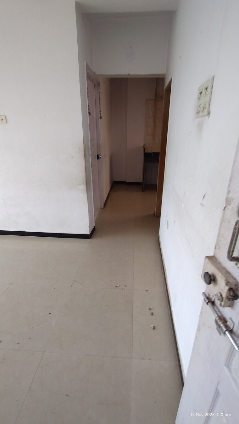 undefined, kandivali west 1 Bedroom 580 Sq.Ft. Apartment In Kandivali West Mumbai 9474375