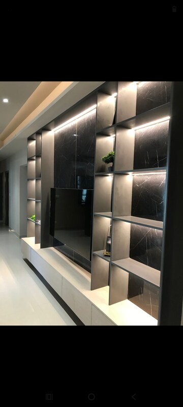 Furnished Amenities in 4 BHK Apartment at Mahagun Marvella, Sector 78 – for Rent