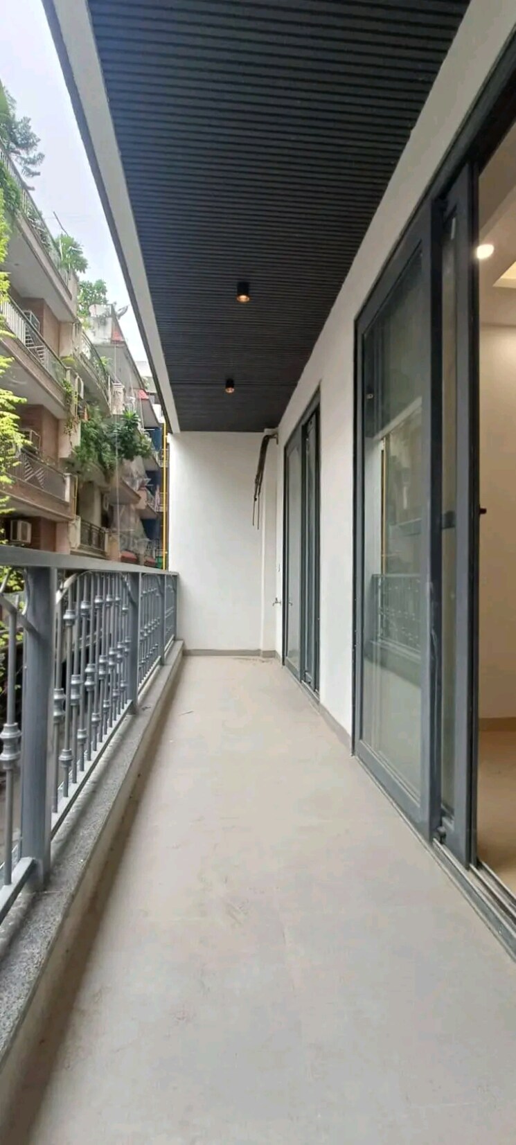 Balcony, palm-residency-chhatarpur 3 Bedroom 1500 Sq.Ft. Builder Floor In Chattarpur Delhi 9474406