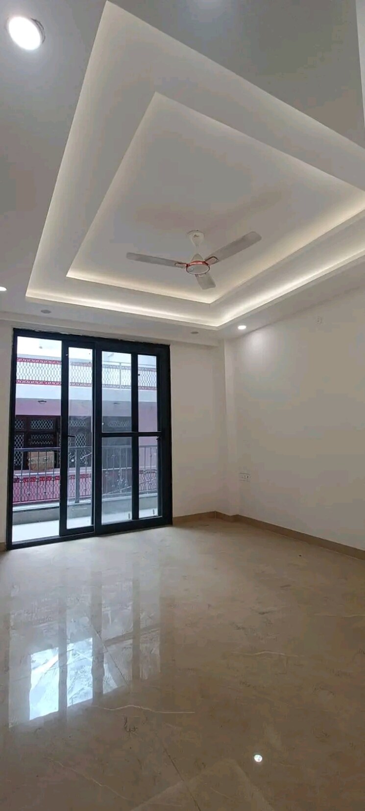 Room, palm-residency-chhatarpur 3 Bedroom 1500 Sq.Ft. Builder Floor In Chattarpur Delhi 9474406