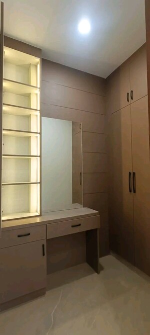 Bathroom in 3 BHK Builder Floor at Palm Residency Chhatarpur, Chattarpur – for Rent