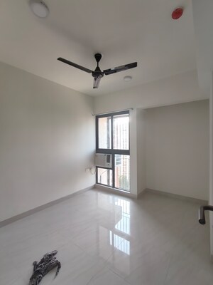 Room in 1 BHK Apartment at Lodha Crown Quality Homes, Majiwada – for Rent