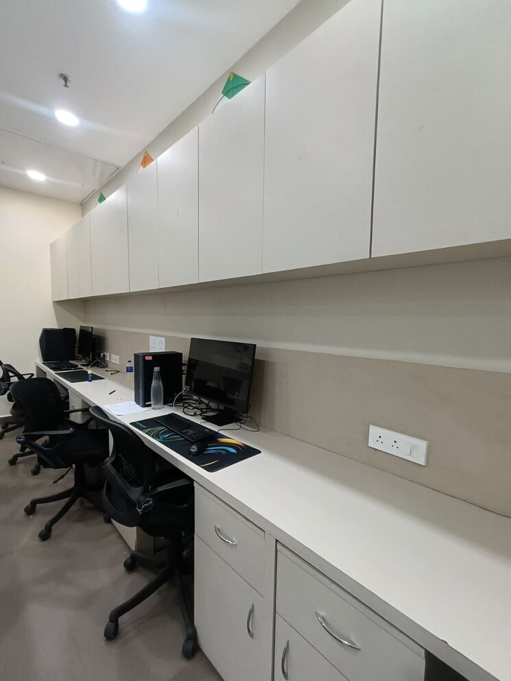 undefined, mani-casadona Commercial Office Space 880 Sq.Ft. In New Town Kolkata 9474398