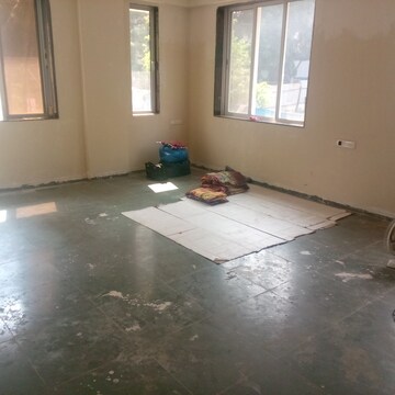 Room in 5 BHK Villa at Unnat Nagar CHS, Goregaon West – for Rent