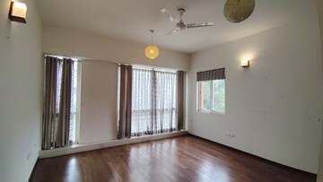 Room in 4 BHK Apartment at Prestige White Meadows, Whitefield – for Sale