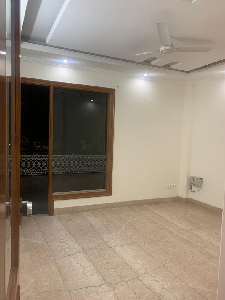 Room, nehru enclave 3 Bedroom 1850 Sq.Ft. Builder Floor In Nehru Enclave Delhi 9474455
