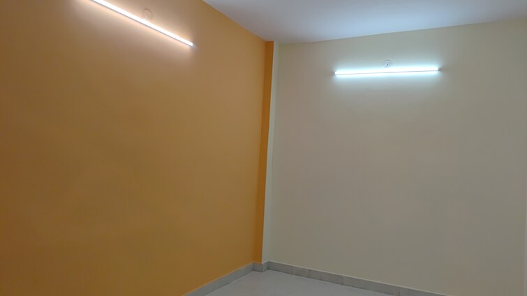 Cover Image, mohan garden 4 Bedroom 33 Sq.Yd. Independent House In Mohan Garden Delhi 9474484