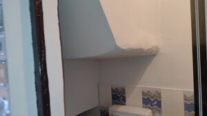 Furnished Amenities in 4 BHK Independent House at Mohan Garden – for Sale