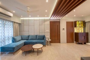 Living Room in 2 BHK Apartment at Khar West – for Rent