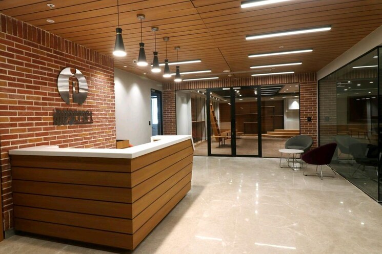 undefined, vijay nagar Commercial Office Space 1040 Sq.Ft. In Vijay Nagar Indore 9474459