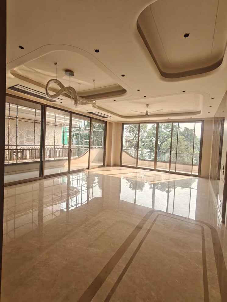 Room, greater kailash i 4 Bedroom 4500 Sq.Ft. Builder Floor In Greater Kailash I Delhi 9474490