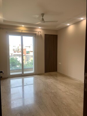 Room in 4 BHK Builder Floor at Greater Kailash I – for Sale