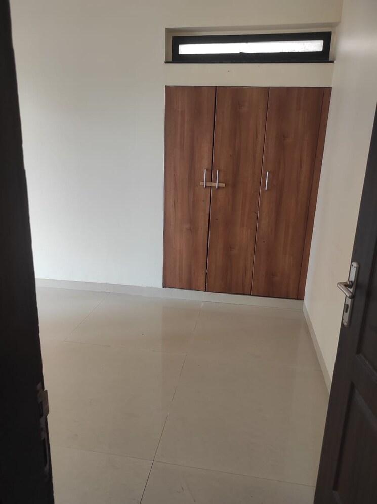 Room, k-raheja-heights 1 Bedroom 600 Sq.Ft. Apartment In Malad East Mumbai 9474475