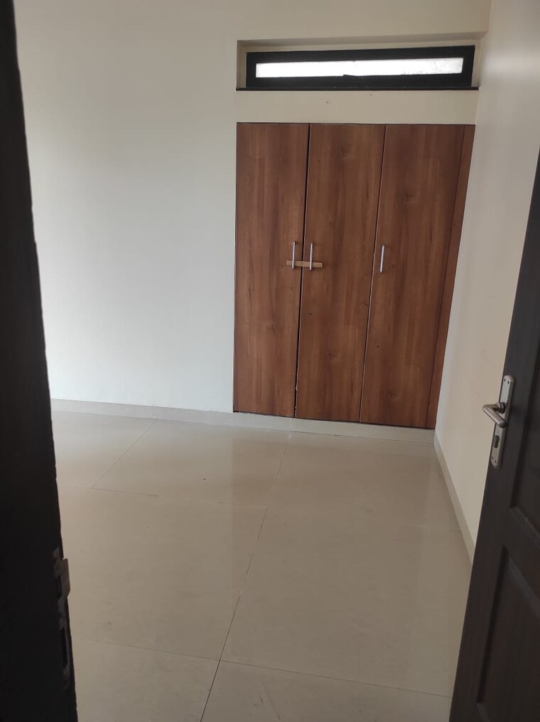 Room, k-raheja-heights 1 Bedroom 600 Sq.Ft. Apartment In Malad East Mumbai 9474475