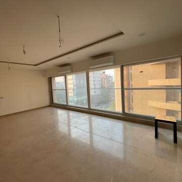 Room in 4 BHK Apartment at Ajmera Prive, Juhu – for Sale