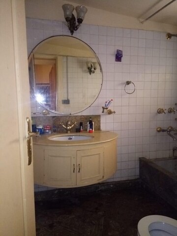 Bathroom in 1 BHK Builder Floor at Greater Kailash ii – for Rent