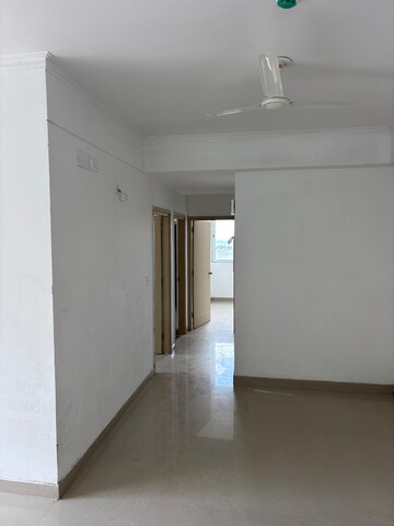 Room in 3 BHK Apartment at ATS Allure, Sector 22d Yamuna Expressway – for Rent