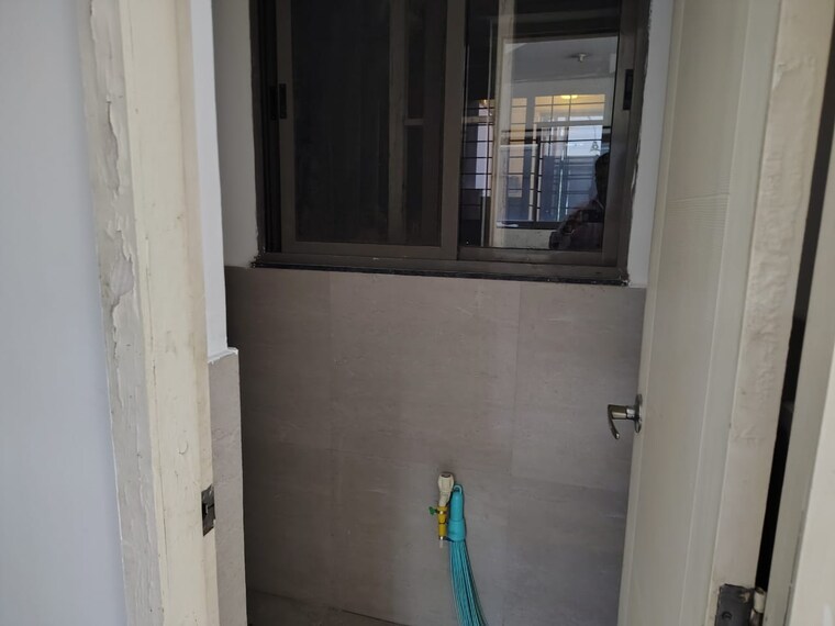 Bathroom, rohan-leher-2-wing-b-c-de 3 Bedroom 1500 Sq.Ft. Apartment In Baner Pune 9474505