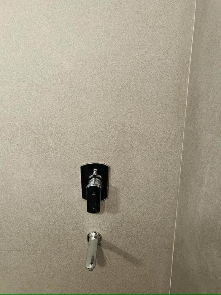 Bathroom, greater kailash ii 3 Bedroom 2100 Sq.Ft. Builder Floor In Greater Kailash ii Delhi 9474563