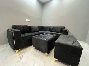 Living Room in 2 BHK Builder Floor at Chattarpur – for Rent