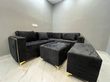 Living Room in 2 BHK Builder Floor at Chattarpur – for Rent