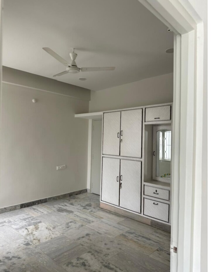 Room, ameerpet 3 Bedroom 1420 Sq.Ft. Apartment In Ameerpet Hyderabad 9474578