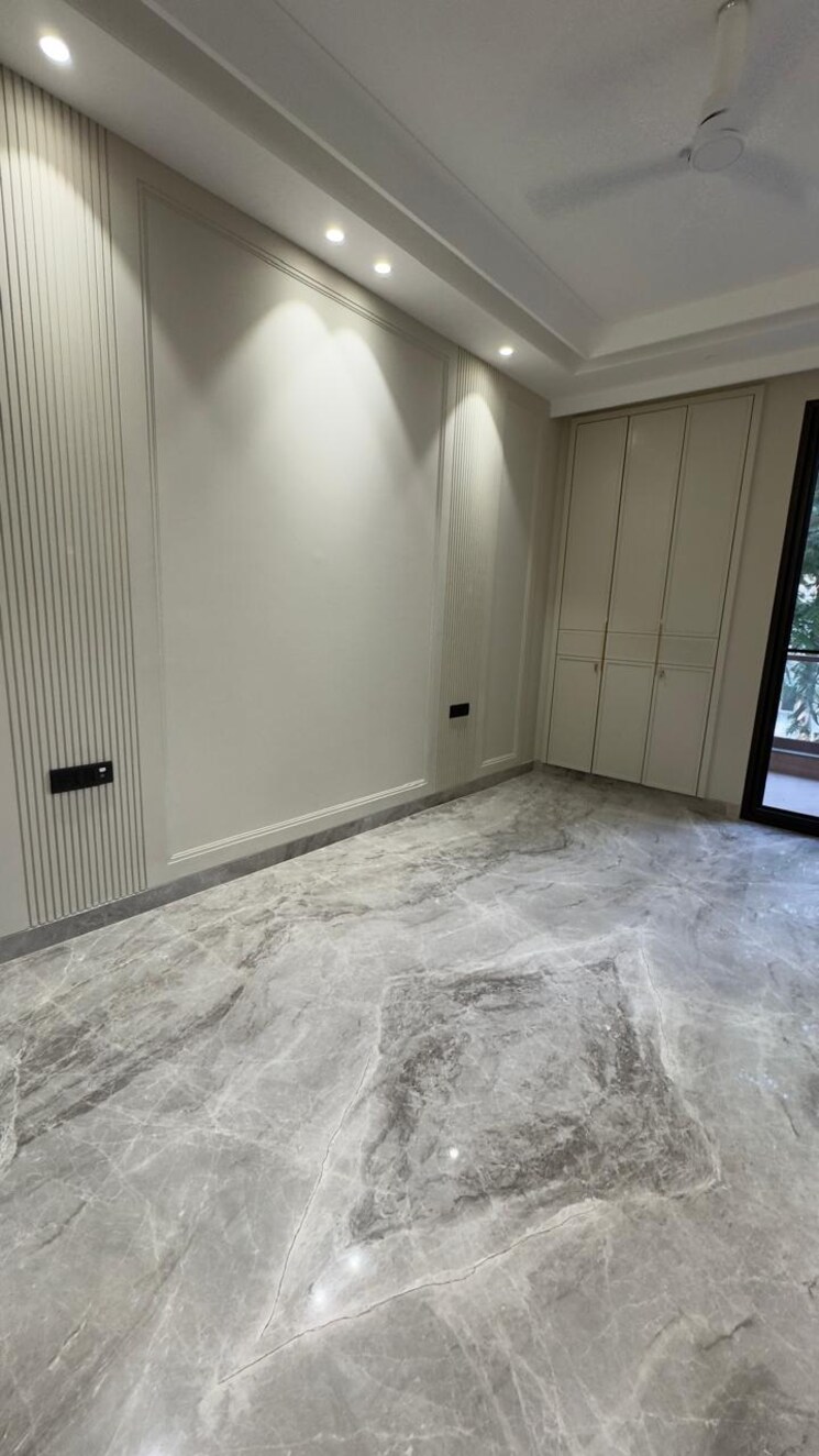 Room, safdarjung enclave 4 Bedroom 2259 Sq.Ft. Builder Floor In Safdarjung Enclave Delhi 9474573