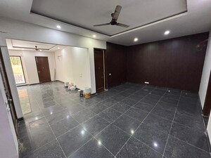 Kitchen in 3 BHK Builder Floor at M3M Atrium, Sector 57 – for Rent