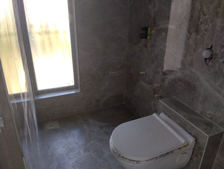 Bathroom, shraddha-priva 2 Bedroom 624 Sq.Ft. Apartment In Mulund West Mumbai 9474586