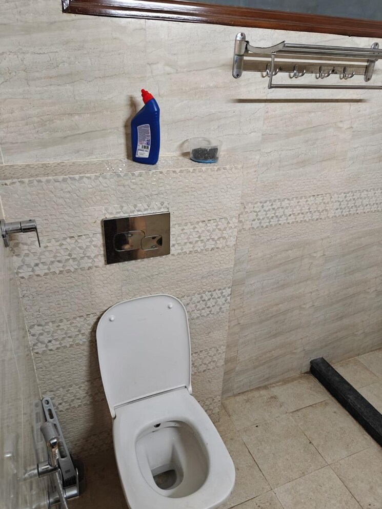 Bathroom, mansa devi 2 Bedroom 1300 Sq.Ft. Apartment In Mansa Devi Panchkula 9474629