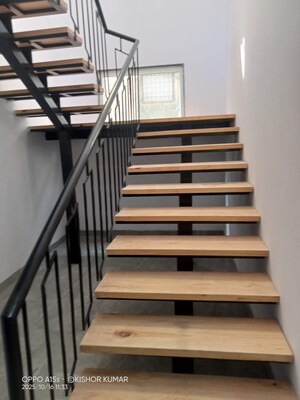 Staircase in 4 BHK Apartment at Vasant Kunj – for Rent