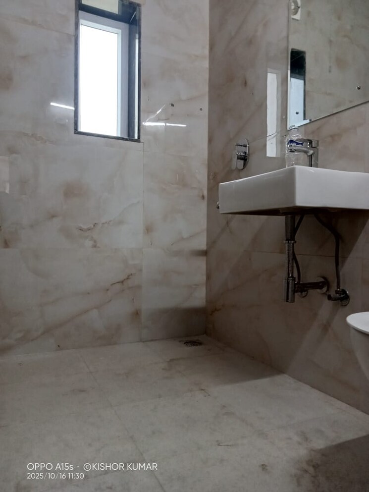 Bathroom, vasant kunj 4 Bedroom 2500 Sq.Ft. Apartment In Vasant Kunj Delhi 9474619