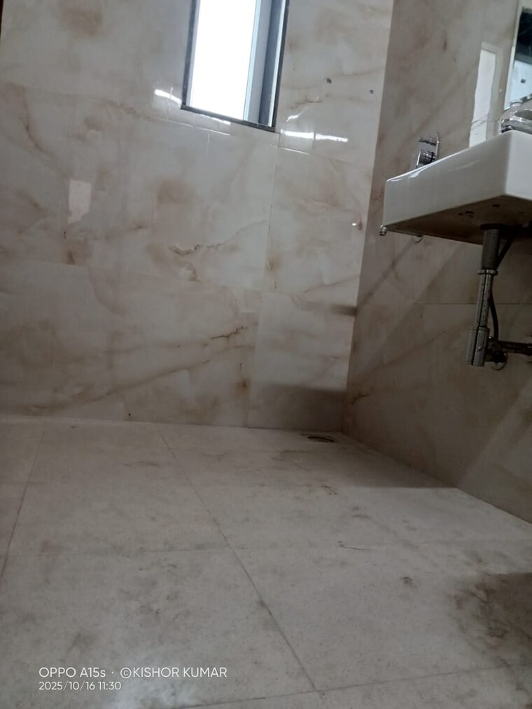 Bathroom, vasant kunj 4 Bedroom 2500 Sq.Ft. Apartment In Vasant Kunj Delhi 9474619