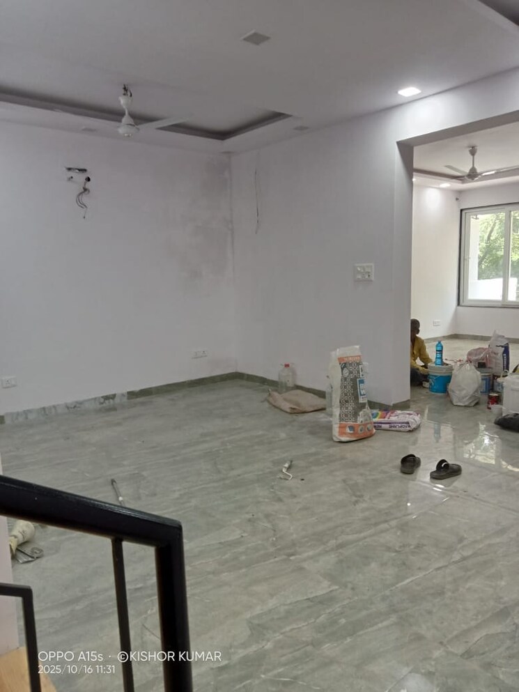 Other, vasant kunj 4 Bedroom 2500 Sq.Ft. Apartment In Vasant Kunj Delhi 9474619