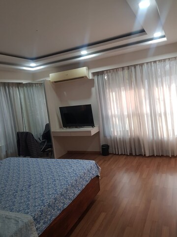 Bedroom in 4 BHK Apartment at Vascon Iris, Koregaon Park – for Rent