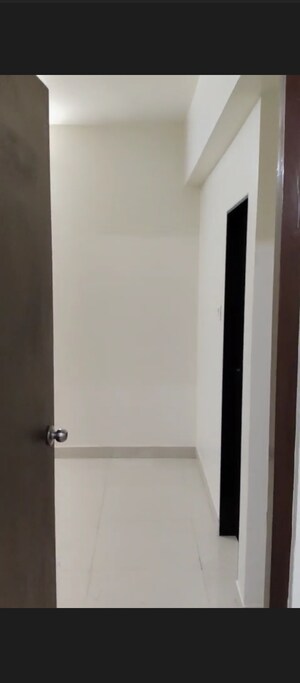 Room in 1 BHK Apartment at Regency Estate, Dombivli East – for Rent