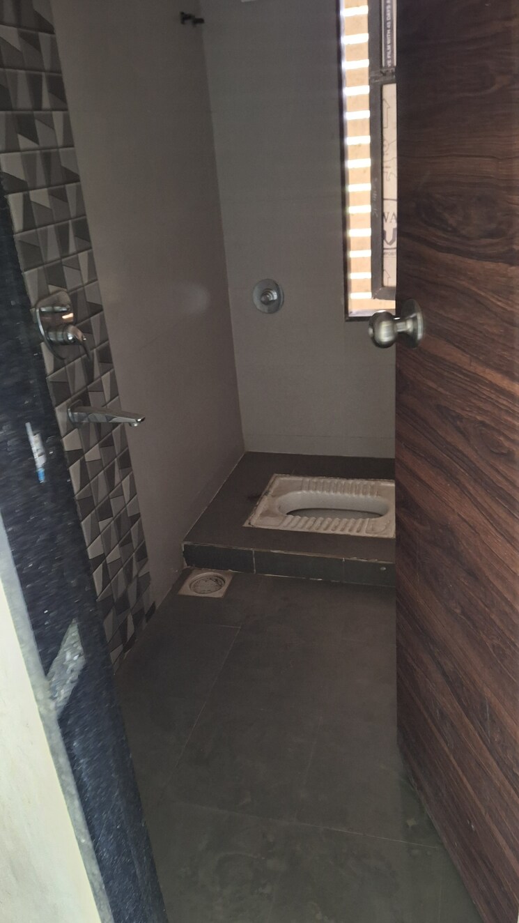 Bathroom, ravi-sai-darshan-ulwe 2 Bedroom 900 Sq.Ft. Apartment In Ulwe Sector 24 Navi Mumbai 9474712