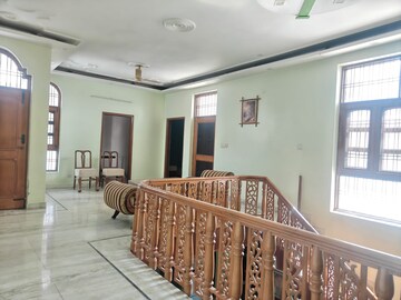 Stairs in 5 BHK Independent House at Sector 14 – for Rent