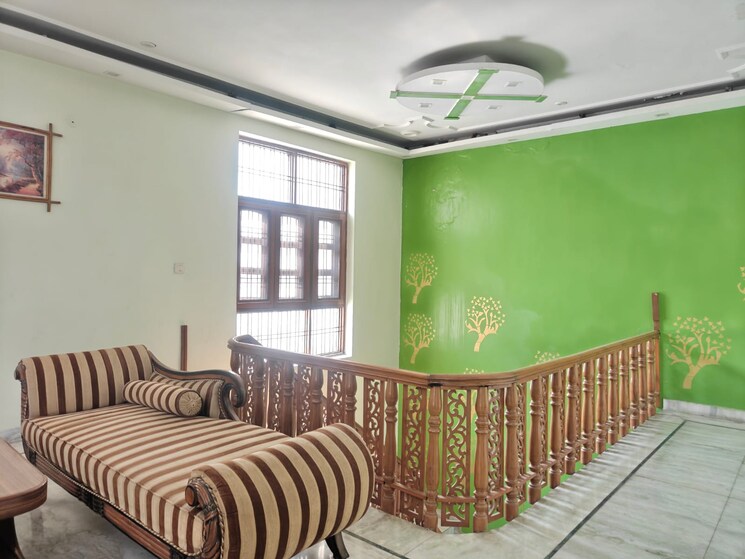 Bedroom, sector 14 5 Bedroom 3150 Sq.Ft. Independent House In Sector 14 Faridabad 9474810