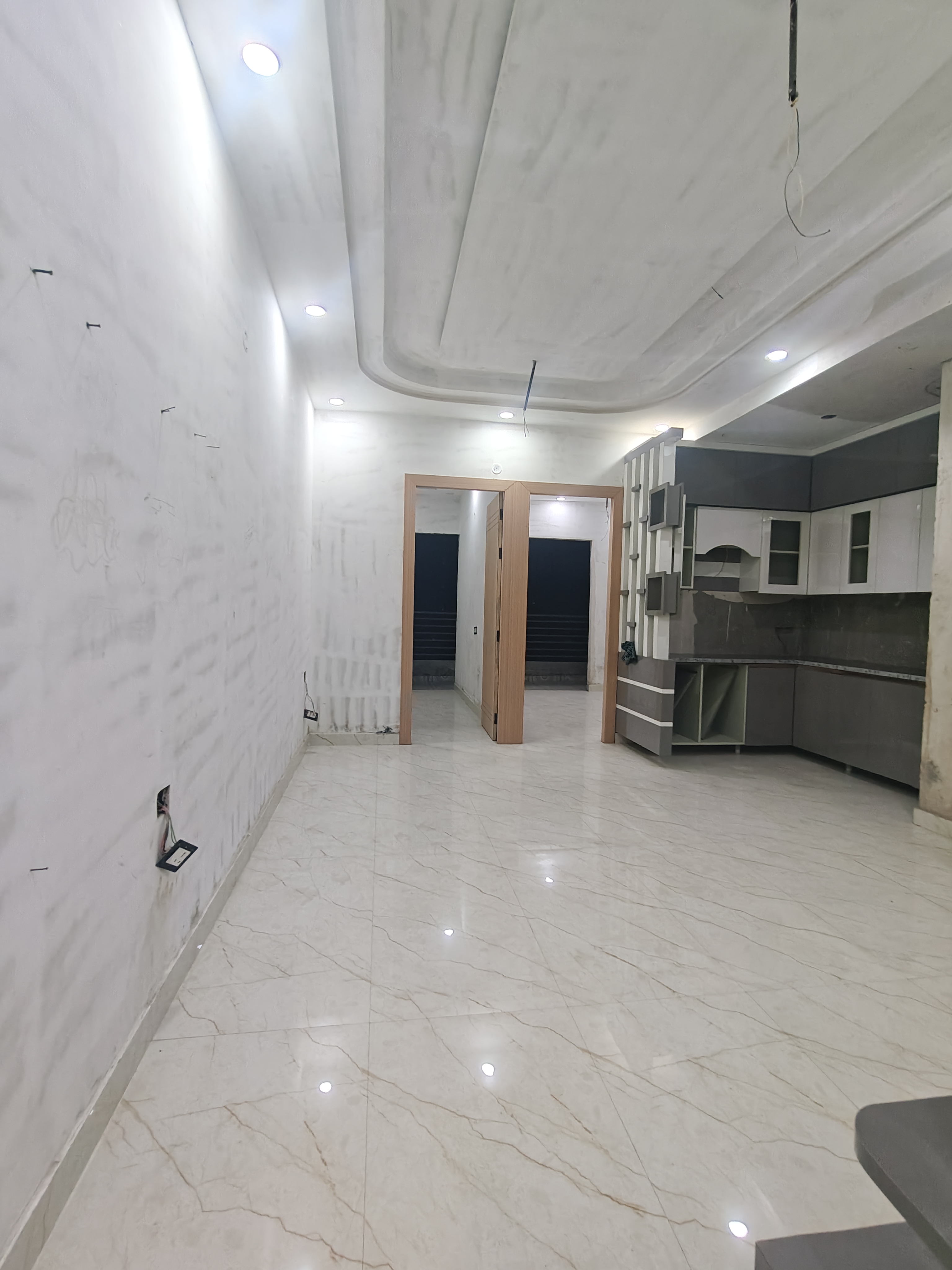 3 BHK 1550 Sq.Ft. Builder Floor in Deep Homes Sector 73