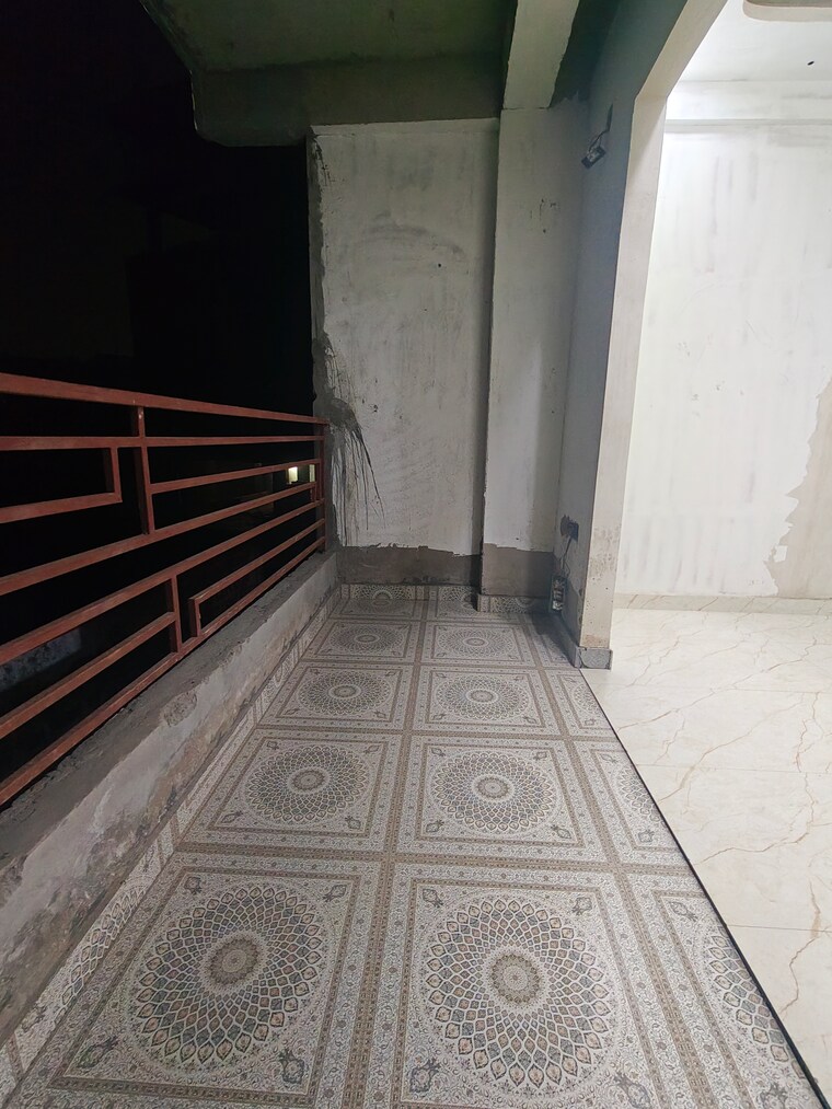 Balcony, deep-homes-sector-73 3 Bedroom 1550 Sq.Ft. Builder Floor In Sector 73 Noida 9474774